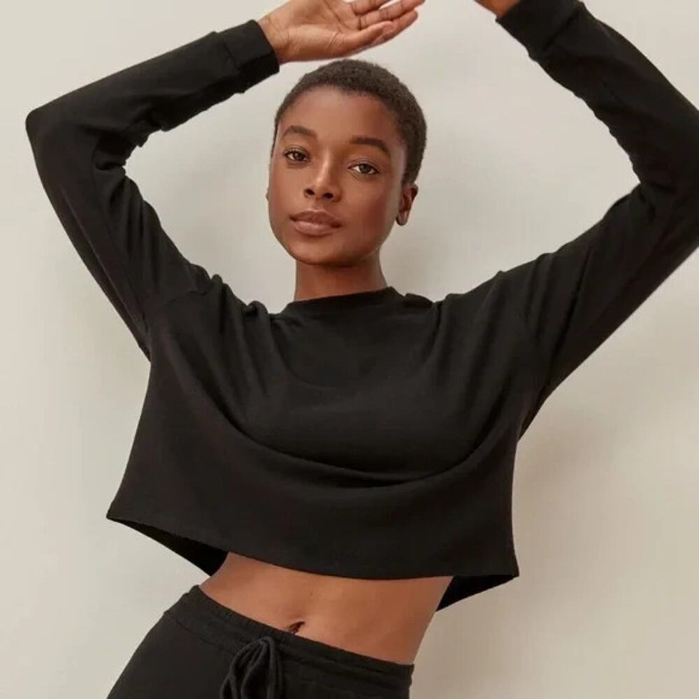 Reformation Jeans Black Crop Taylor Sweatshirt Top Long Sleeve L Crew Neck Shirt